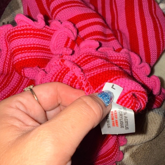 Nasty gal. Striped Red and Pink Cropped Sweater large - Picture 3 of 4